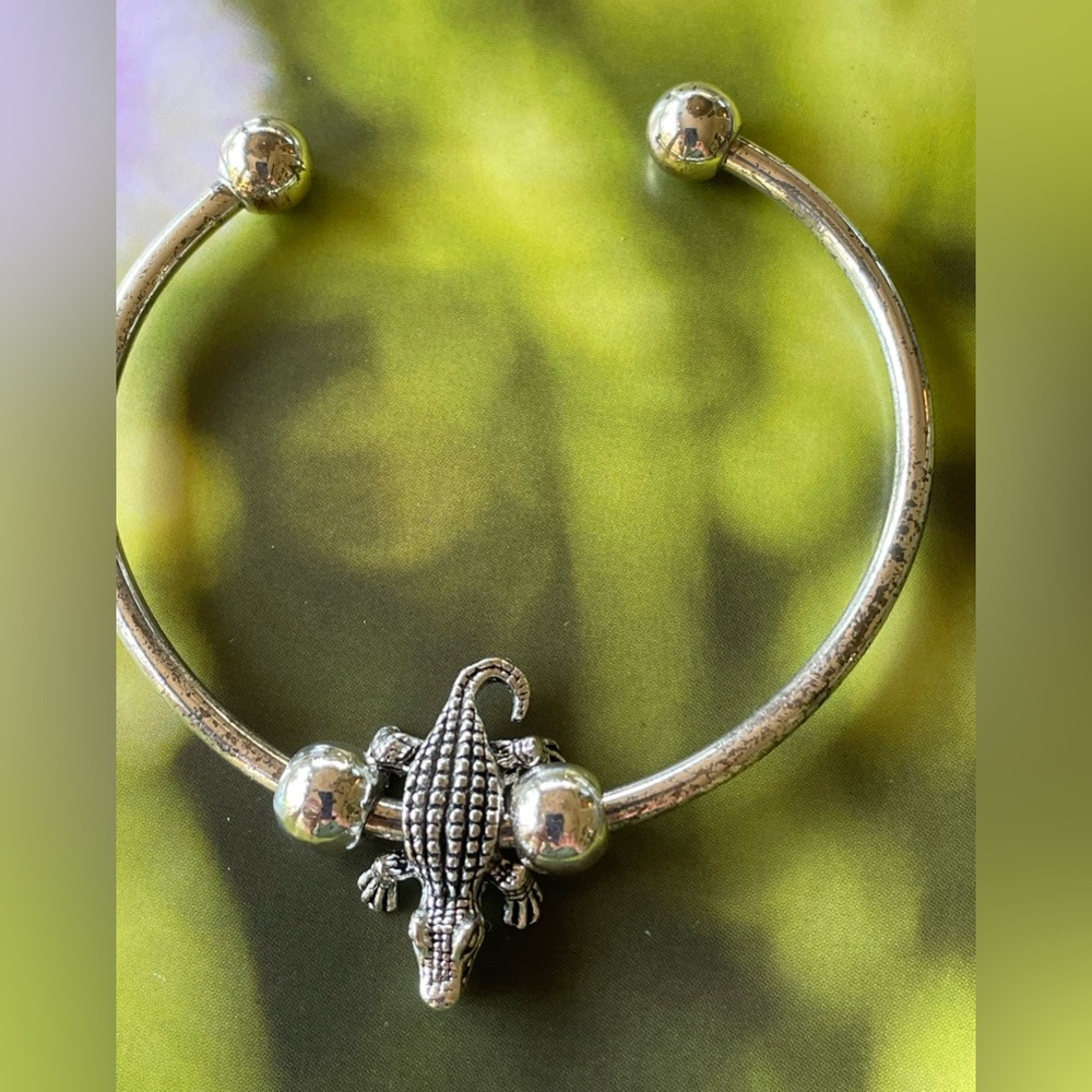✔️✔️University of Florida Gator Bracelet